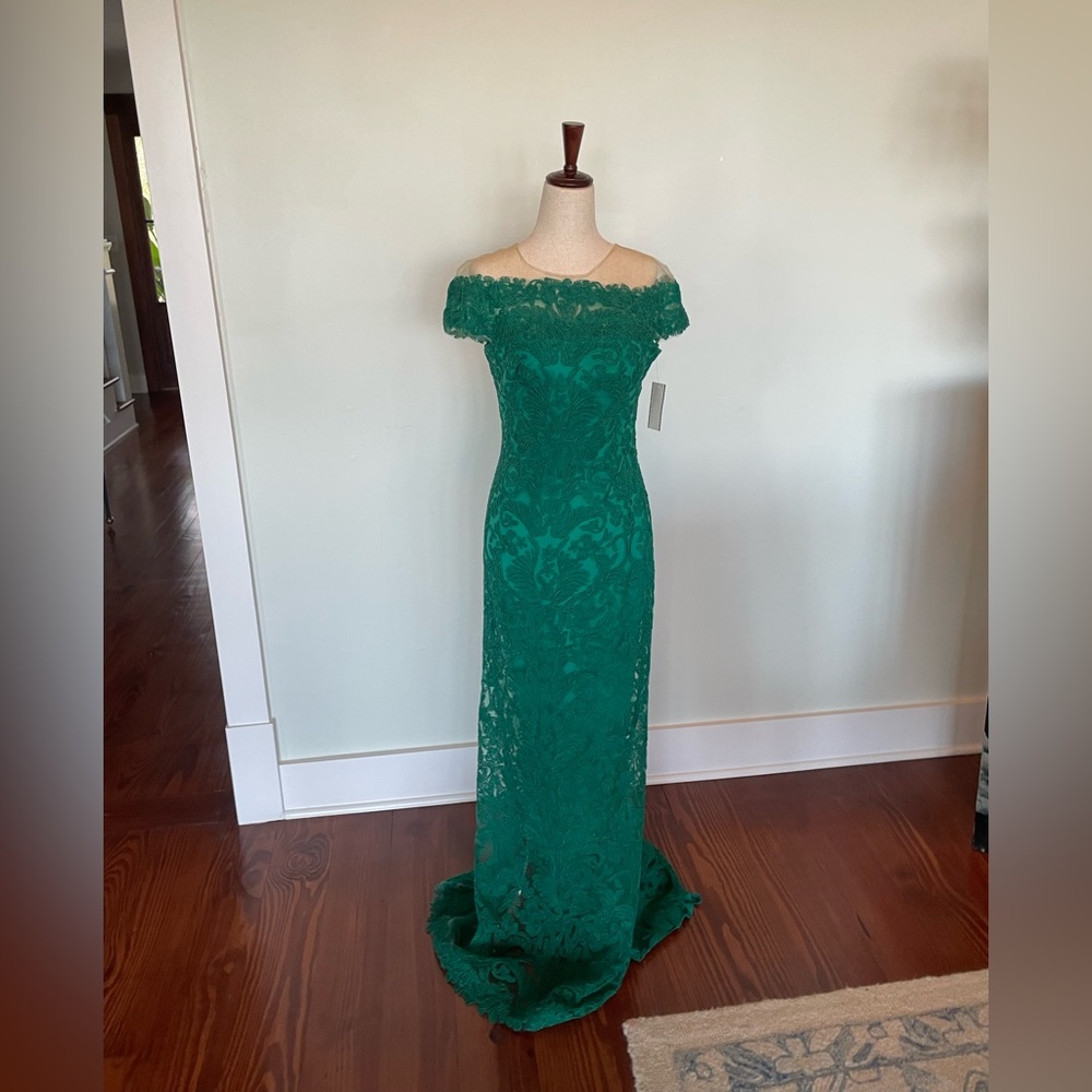 Tadashi Shoji Emerald Off-Shoulder Lace Gown